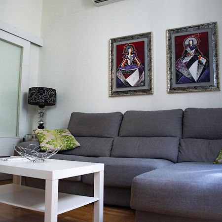 Apartamento Spinola Home Sevilla Bagian luar foto
