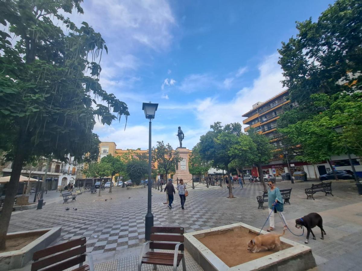 Apartamento Spinola Home Sevilla Bagian luar foto
