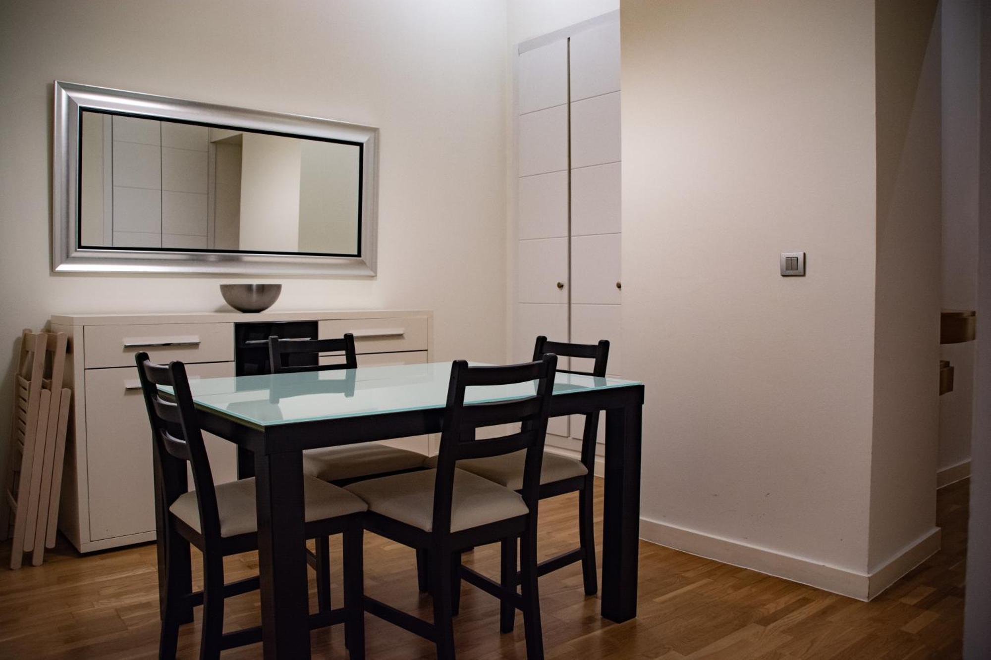 Apartamento Spinola Home Sevilla Bagian luar foto