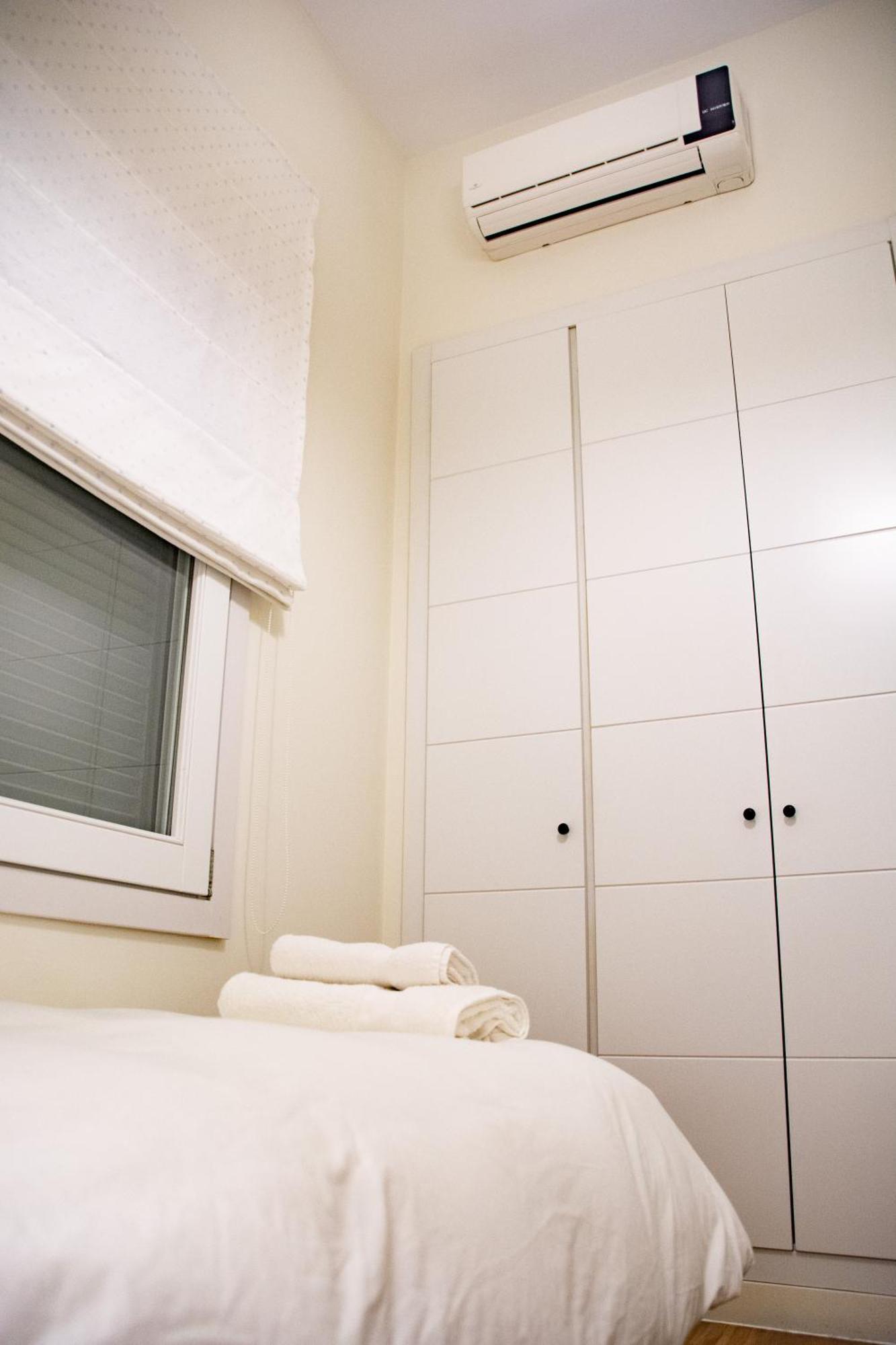 Apartamento Spinola Home Sevilla Bagian luar foto